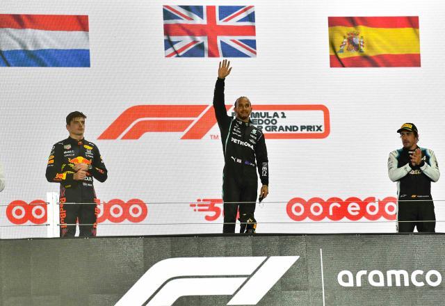 世界杯app下载-关键时刻连夺两站冠军 七冠王汉密尔顿被“唤醒”