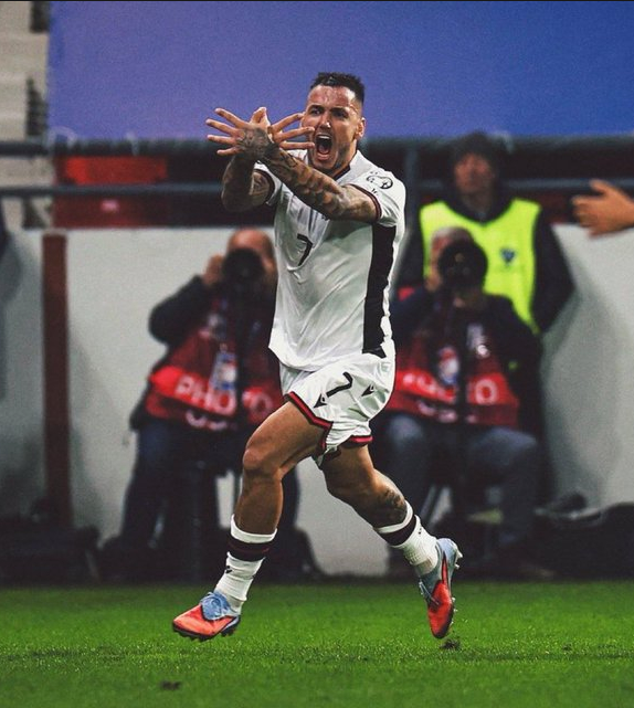 世界杯官方客户端-曝浙江队将签马纳伊！曾效力国米巴萨，年薪400万，土超单季18球