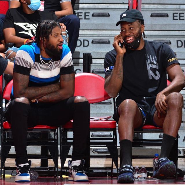 为何牺牲薪水在今夏签长约？小卡：想在这赛季复出